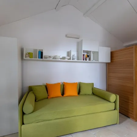 בית נופש Giulia's House *